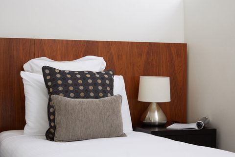 Cosmopolitan Hotel - New South Wales Tourism  11