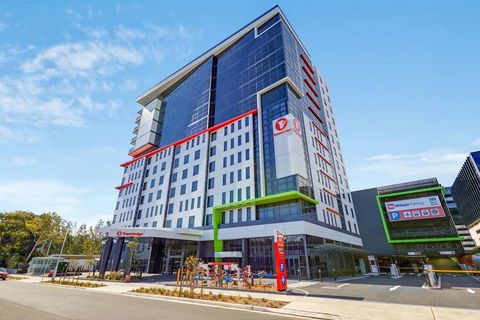 Travelodge Sydney Airport - New South Wales Tourism  0