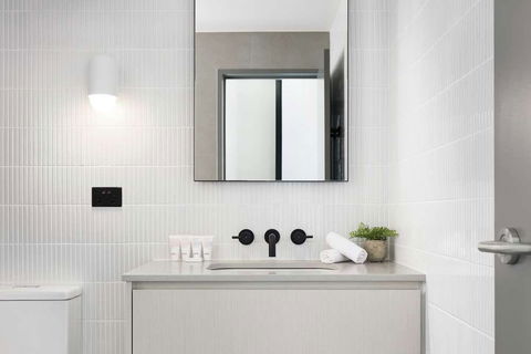 The Chen - Art Series - New South Wales Tourism  2