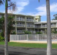 Cabarita Lake Apartments - New South Wales Tourism 