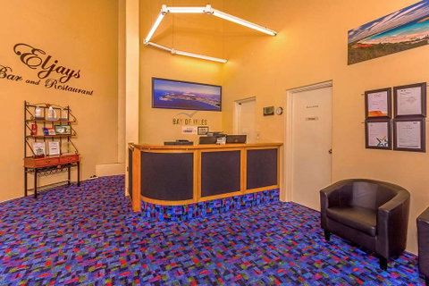 Comfort Inn Bay of Isles - New South Wales Tourism  1