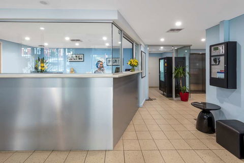 Nesuto Chippendale Sydney Apt Hotel - New South Wales Tourism  1