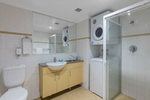 Nesuto Chippendale Sydney Apt Hotel - New South Wales Tourism  2