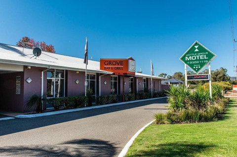 Wattle Grove Motel - New South Wales Tourism  0