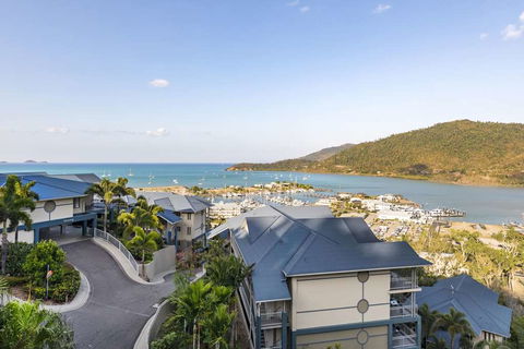 Club Wyndham Airlie Beach - New South Wales Tourism  2