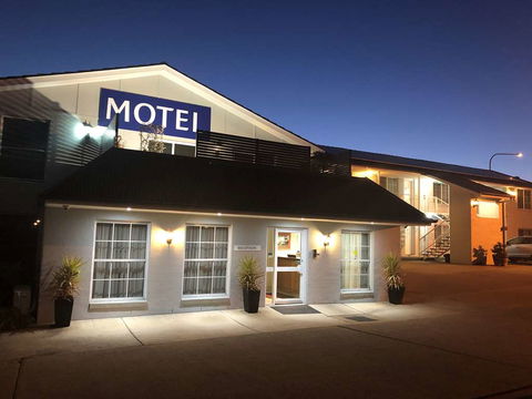 Best Western Coachman's Inn Motel - New South Wales Tourism  1