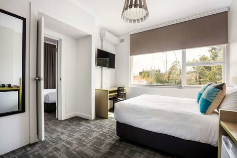 Caringbah Hotel, A NightCap Hotel - New South Wales Tourism  1