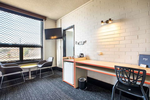 Nightcap At Glengala Hotel - New South Wales Tourism  1
