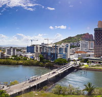 Hotel Grand Chancellor Townsville - New South Wales Tourism 