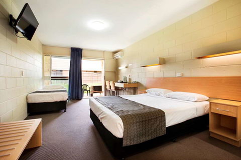 Dalrymple Motel - New South Wales Tourism  2