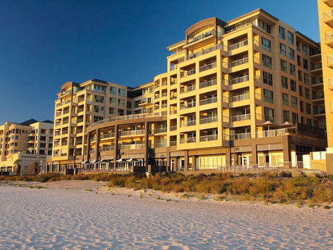 Oaks Pier Plaza - New South Wales Tourism  0