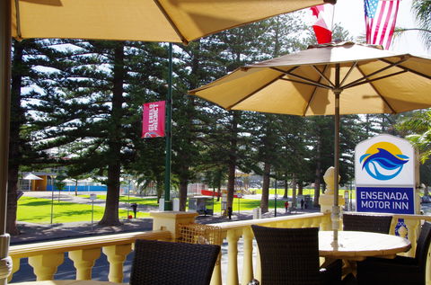 Ensenada Motor Inn - New South Wales Tourism  1