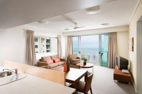 Mantra Trilogy - New South Wales Tourism  1