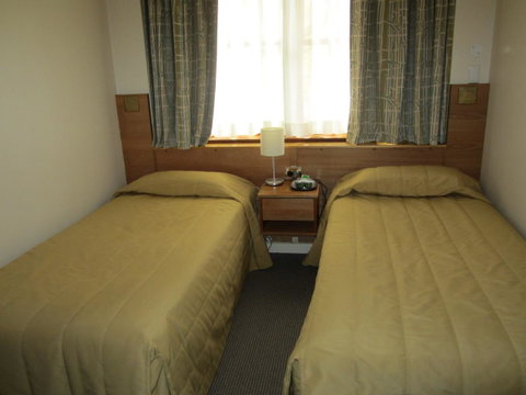 University House - ANU - New South Wales Tourism  40