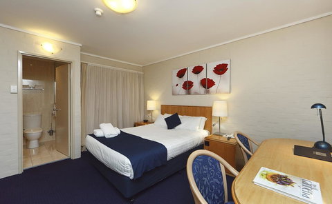 Ibis Styles Canberra - New South Wales Tourism  9
