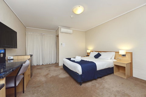 Ibis Styles Canberra - New South Wales Tourism  18