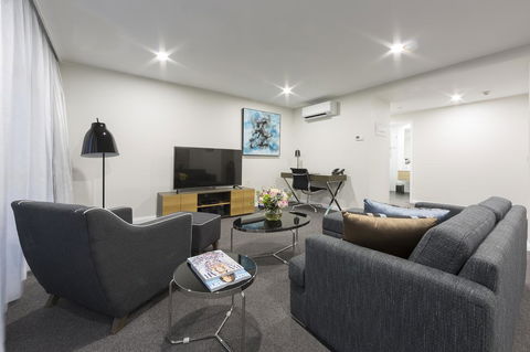Avenue Hotel Canberra - New South Wales Tourism  33
