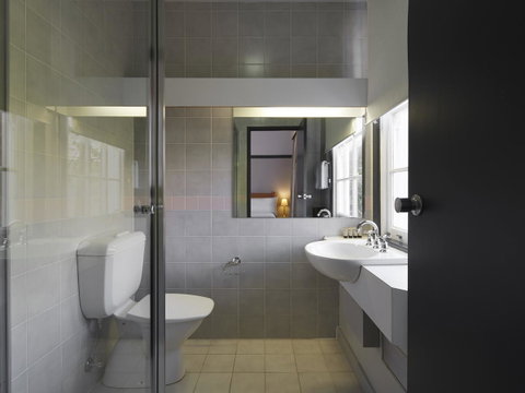 Brassey Hotel - Managed By Doma Hotels - New South Wales Tourism  12