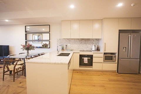 Greenwich Apartment - New South Wales Tourism  3