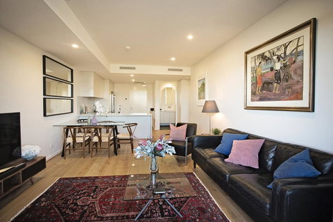 Greenwich Apartment - New South Wales Tourism  1