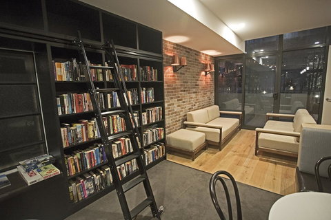Greenwich Apartment - New South Wales Tourism  13