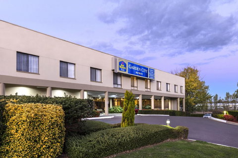 Garden City Hotel, Best Western Signature Collection - New South Wales Tourism  2