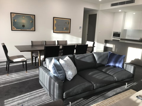 Knightsbridge Canberra - New South Wales Tourism  32