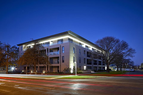 Knightsbridge Canberra - New South Wales Tourism  0