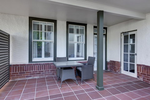 Hotel Kurrajong Canberra - New South Wales Tourism  8