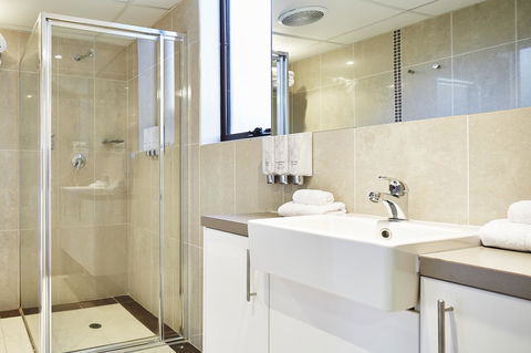 Manuka Park Serviced Apartments - New South Wales Tourism  29