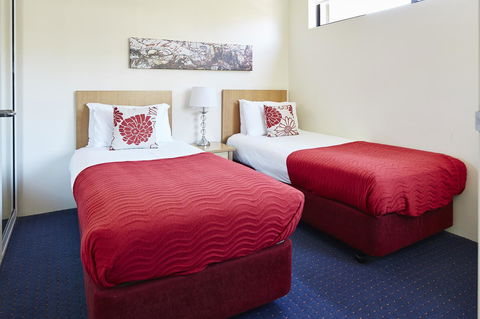 Manuka Park Serviced Apartments - New South Wales Tourism  27