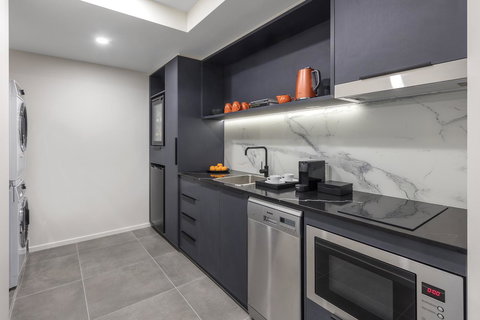 Deco Hotel Canberra - New South Wales Tourism  8