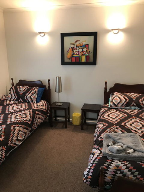 Central Tranquility Heart Of Orange - New South Wales Tourism  18