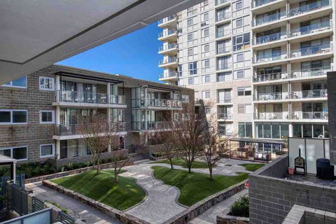 Spacious 1BR Stylish New Acton Apartment +Parking - New South Wales Tourism  14
