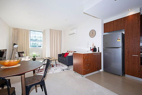 Spacious 1BR Stylish New Acton Apartment +Parking - New South Wales Tourism  8