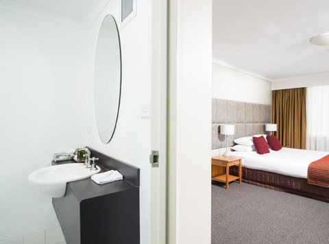 Mantra On Northbourne - New South Wales Tourism  27