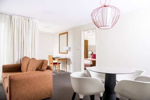 Mantra On Northbourne - New South Wales Tourism  5