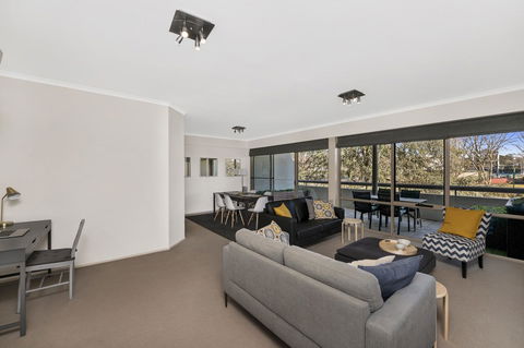 Accommodate Canberra - The Summit - New South Wales Tourism  0