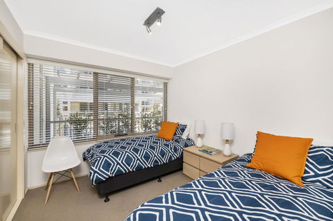Accommodate Canberra - The Summit - New South Wales Tourism  11