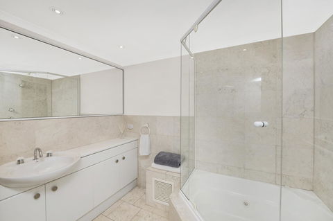 Accommodate Canberra - The Summit - New South Wales Tourism  12