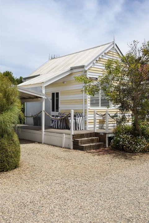 Beach Huts Middleton - New South Wales Tourism  9