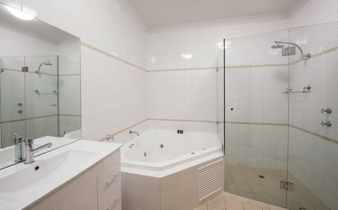 McCracken Country Club - New South Wales Tourism  26