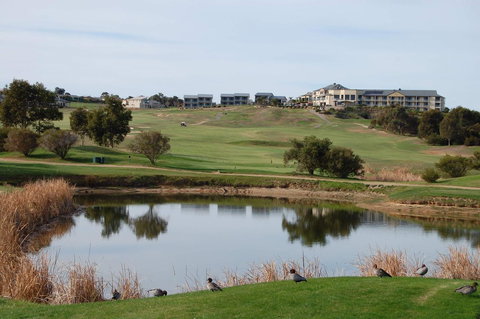 McCracken Country Club - New South Wales Tourism  4