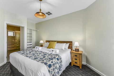 Bonnies Of Beachport - New South Wales Tourism  5