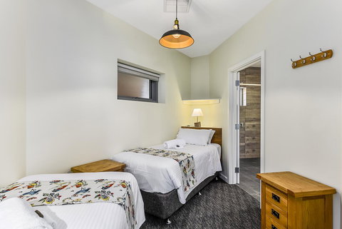 Bonnies Of Beachport - New South Wales Tourism  6