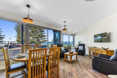 Bonnies Of Beachport - New South Wales Tourism  24