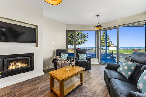 Bonnies Of Beachport - New South Wales Tourism  14