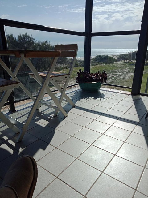 Blissful Beachfront Beachouse - New South Wales Tourism  15