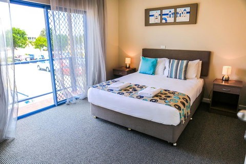 Marina Hotel - New South Wales Tourism  30