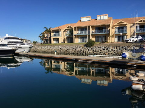 Marina Hotel - New South Wales Tourism  35